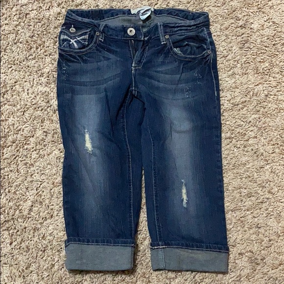 Capris - Picture 2 of 2